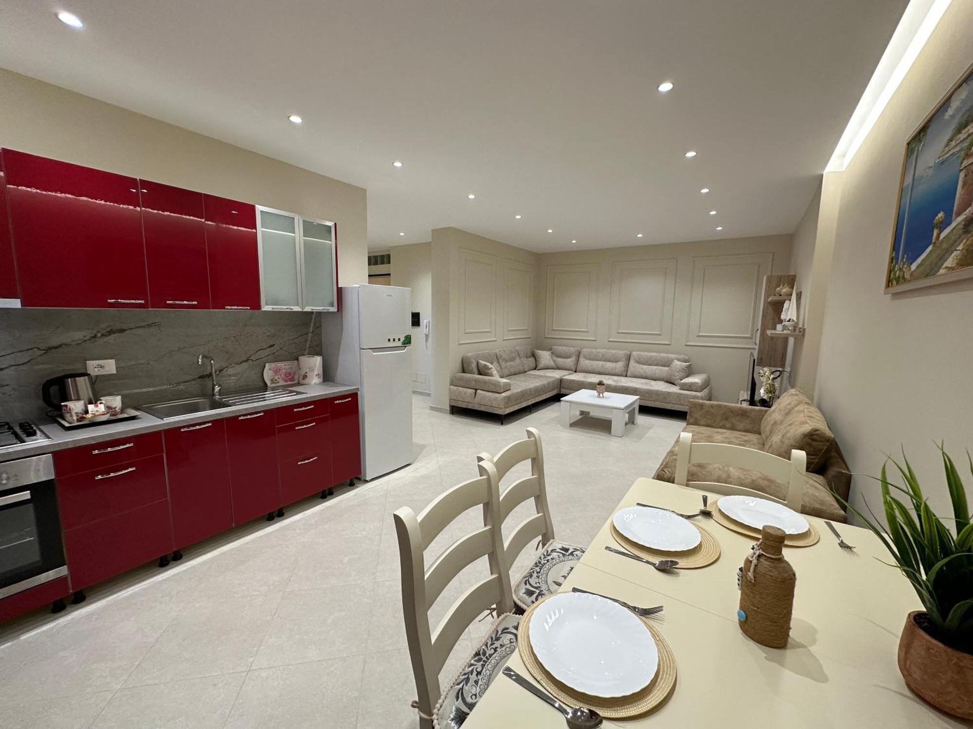 Beachfront Apartment With Balcony Vlore Ngoại thất bức ảnh