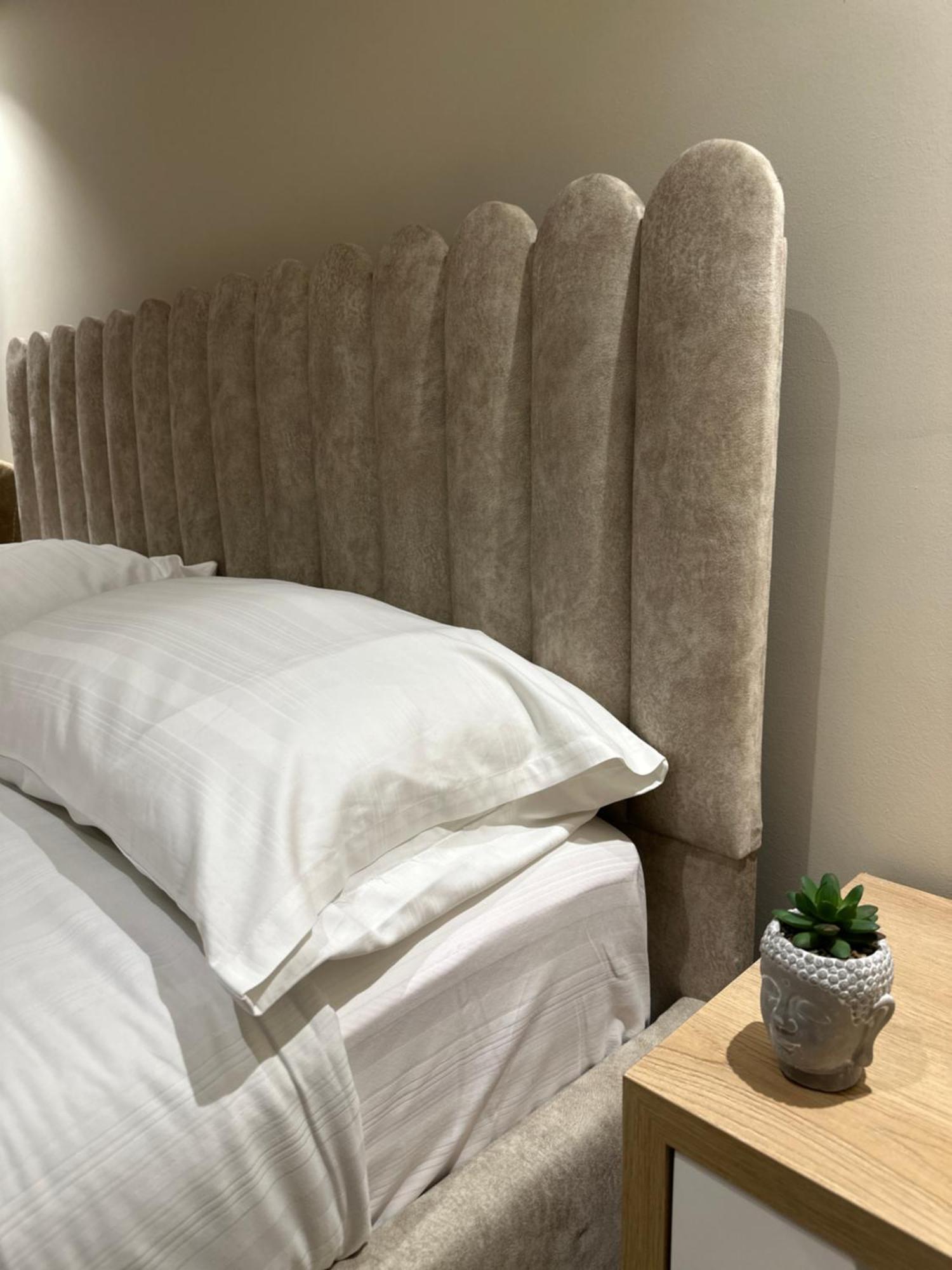 Beachfront Apartment With Balcony Vlore Ngoại thất bức ảnh